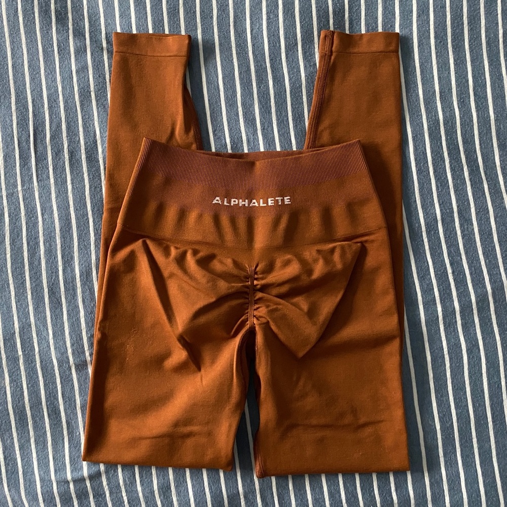 TRADE/BUNDLE FOR FASHIONABLYALLI 💕